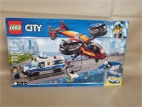 LEGO city Sky Police Diamond Heist 400pcs