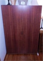 Large 2 door wardrobe w/ shelf, 47.5" x 20.5" x