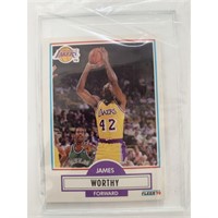 James Worthy Lakers Fleer '90 Basketball Card