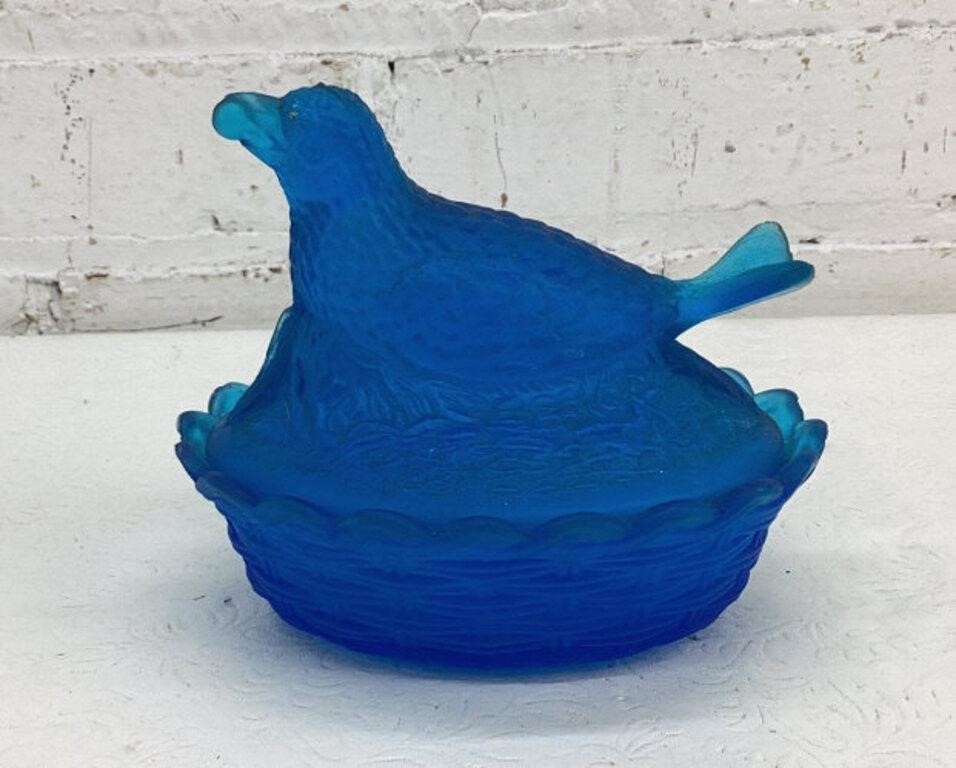 6" Vintage Blue Degenhart Glass Bird on Nest