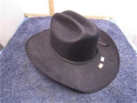 FELT WESTERN HAT -- ONE SIZE FITS ALL