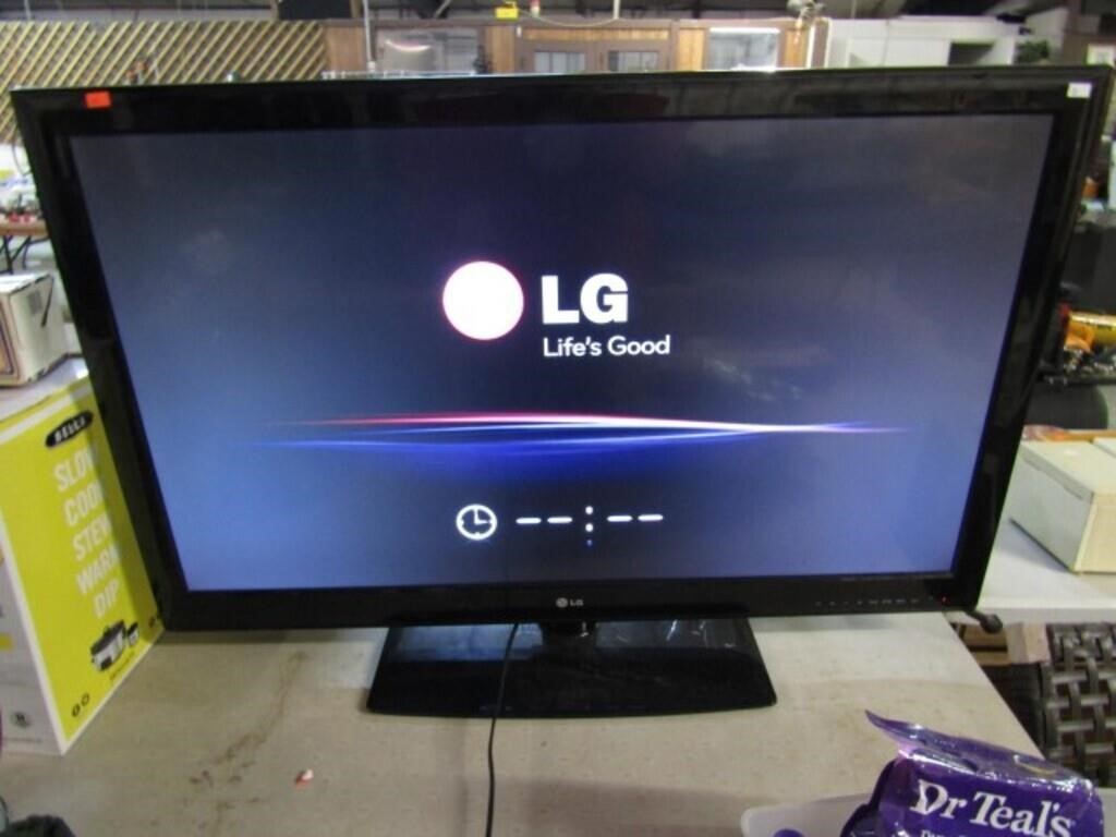 LG 42" TV