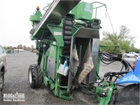 Nairn 680LS Olive Harvester