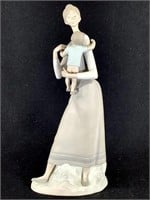 89' Signed Lladro "Motherhood" Porcelain Figure