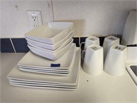 4-place Setting of White Square Dishes