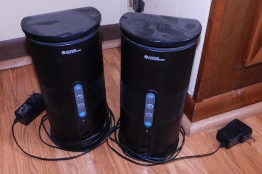 Pair of Audio Unlimited wireless speakers,