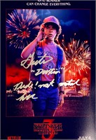 Autograph COA Stranger Things Photo