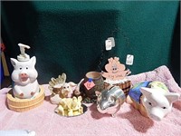 7 Pieces of Pig Collectible Knick Knacks