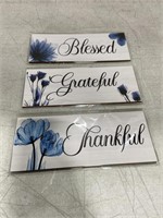 BLESSED GRATEFUL AND THANKFUL SIGN 3PCS 10X4IN EA