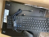 COMPUTER WITH KEYBOARD & MOUSE