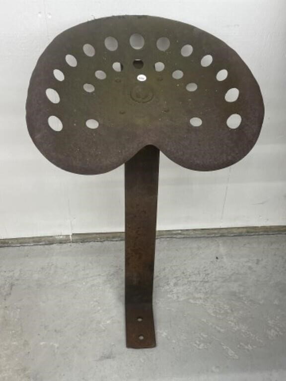 Tractor Seat, 28 " Tall