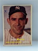 1957 Topps #2 Yogi Berra Yankees HOF