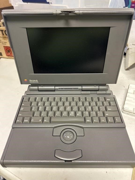 Macintosh PowerBook 165c