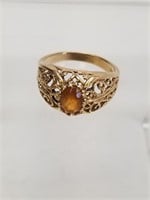 14k Gold Ring WIth Orange Stone, Size 7