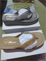 2 pair women's platform sandals size 9 & 11