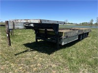 29. 1999 CAG Gooseneck Flatbed