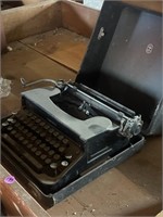 Corona silent manual typewriter with case.