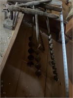 (4) antiques augers