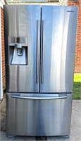 Samsung- 28 cu ft French Door w/ ice maker-VG cond