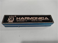 Parrot Harmonica 24 holes - c