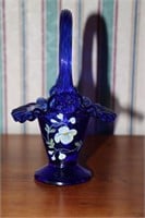 Fenton hand-painted floral decorated ruffled edge