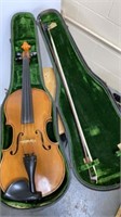 Older 4/4 full size violin, unbranded with