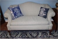 Rowe diamond pattern love seat with pillows 62"