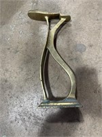 Brass cobbler stand 14.5” tall