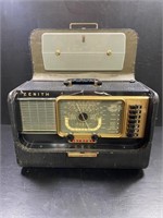 Vintage Zenith Transoceanic Wave Radio
