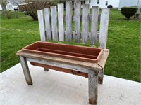 24" flower pot bench- wobbly