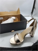 Gold size 6.5 heels