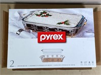 NEW Pyrex 9x13 caserol & basket