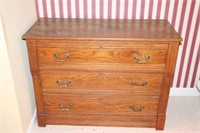 Eastlake Oak 3 drawer dresser 40.5" X 17.5" X 30"
