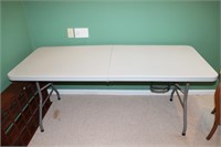 Office Star 6' Folding table