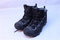 Keen Outdoor Size 9 Hiking Boots