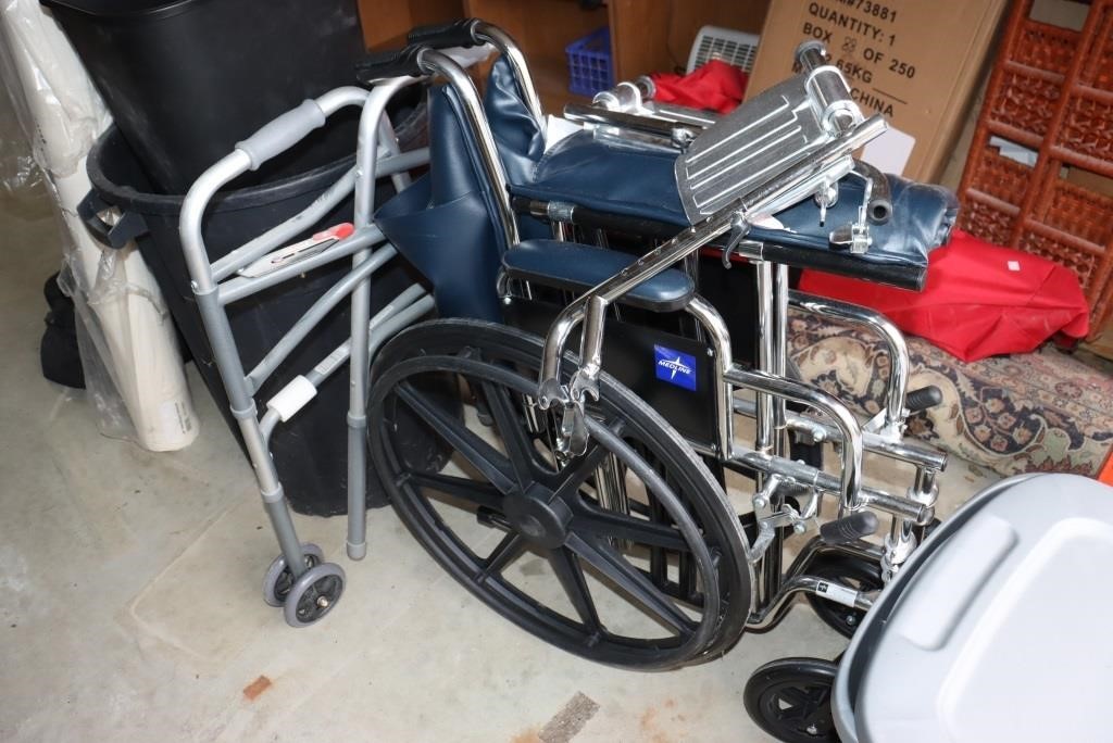 Medline XL Extra wide wheel chair and a Drive