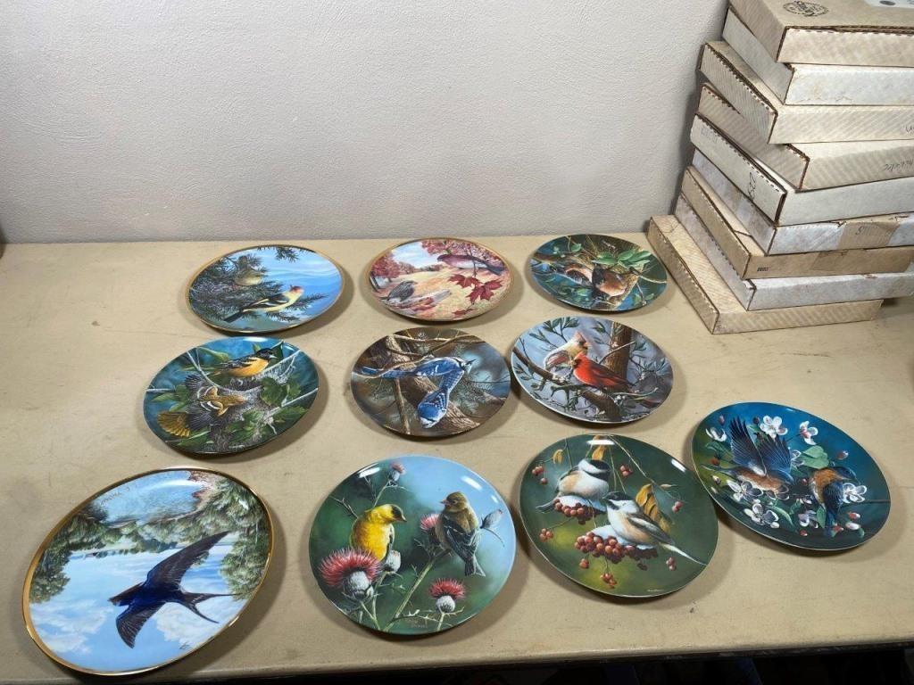 Knowles BIRD decorated collectors plates