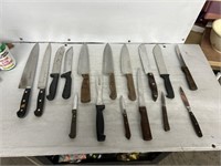 Lot of collectable knives