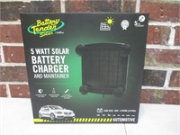 NEW 5 Watt Solar Battery Charger