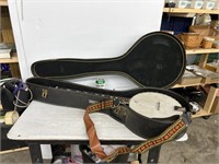 Remo weather king banjo with case