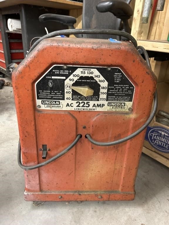 Lincoln AC 225 AMP welder not tested