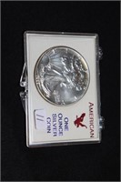 1986 American Silver Eagle in Display Case
