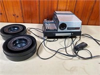 vintage Airequipt 2x2 slide projector