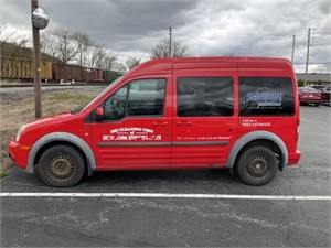 2013 Ford Transit Connect w/ 109,784 miles
