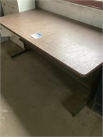 5 foot table