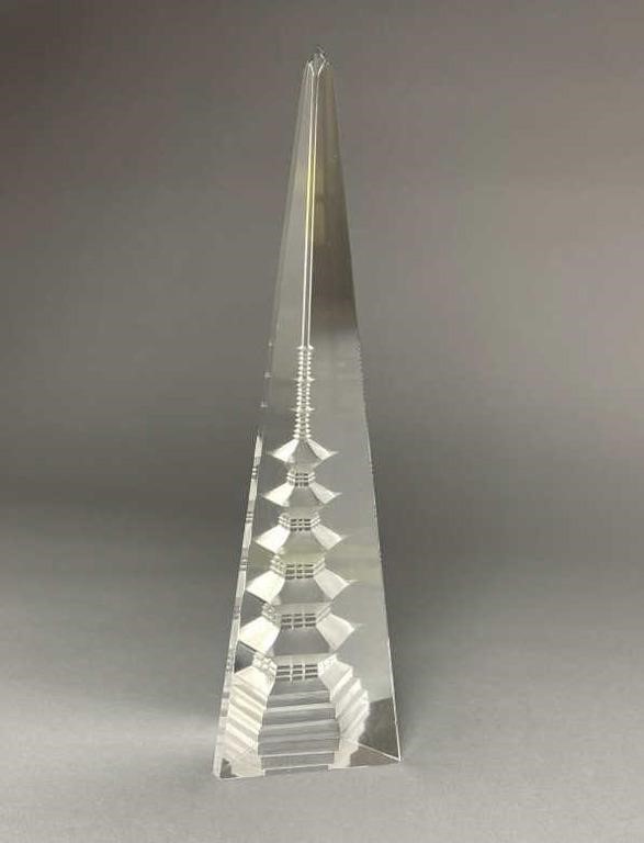 Hoya Reverse Cut Glass Obelisk Pagoda