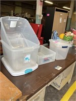 Two totes with lids and two containers without