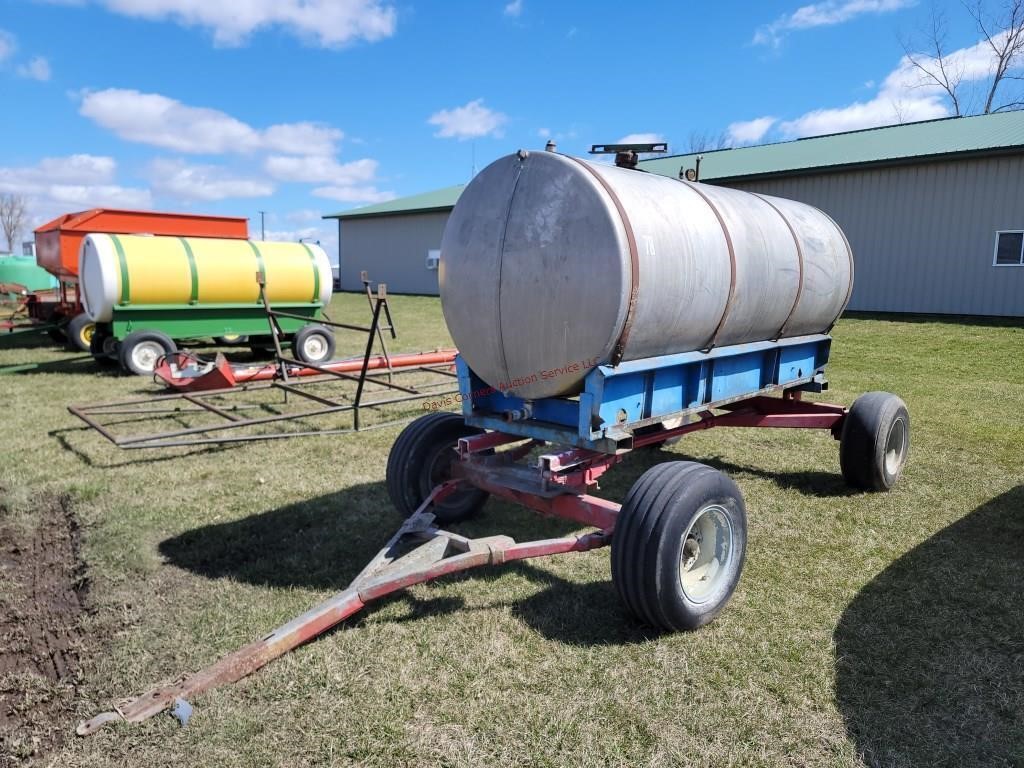 1000 Gal. Aluminum Water Wagon