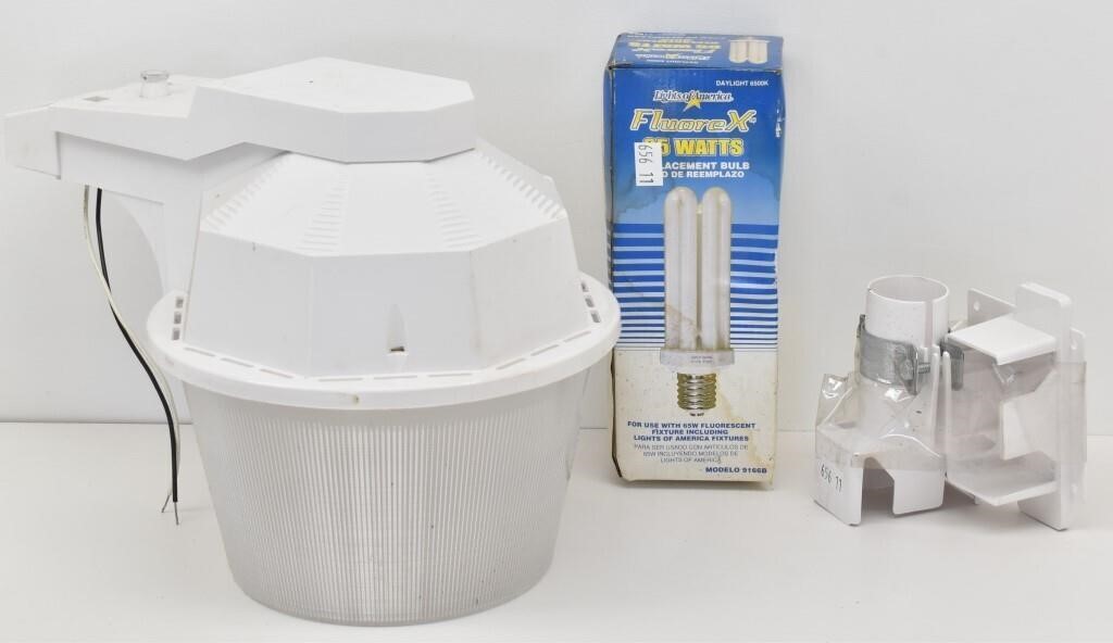 Fluorex Advantage Fluorescent Yard Light