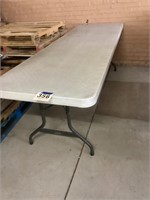8 foot table